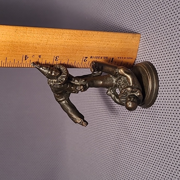 Small Brass Circus Clowns Performing Figures - Picture 6 of 11